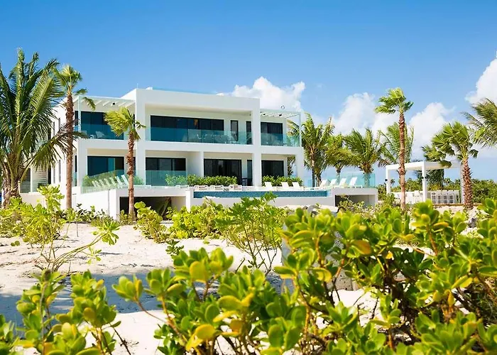 H2O Life Style Resort Long Bay