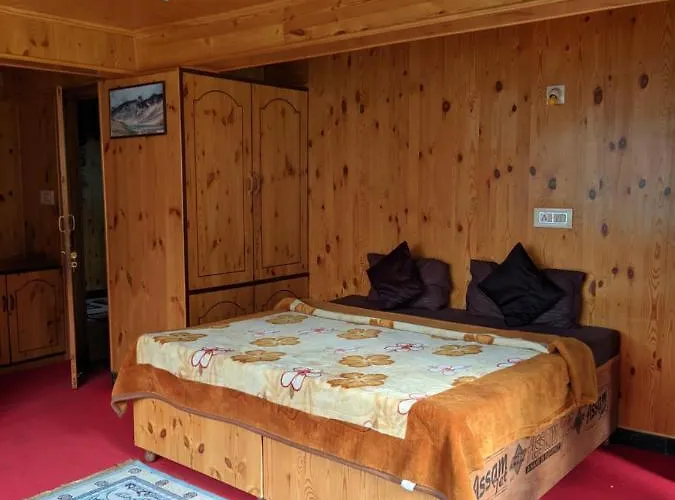 Summer Cottages Manali 