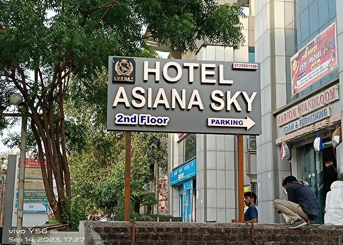 Hotel Asiana Sky Motera Ahmedabad