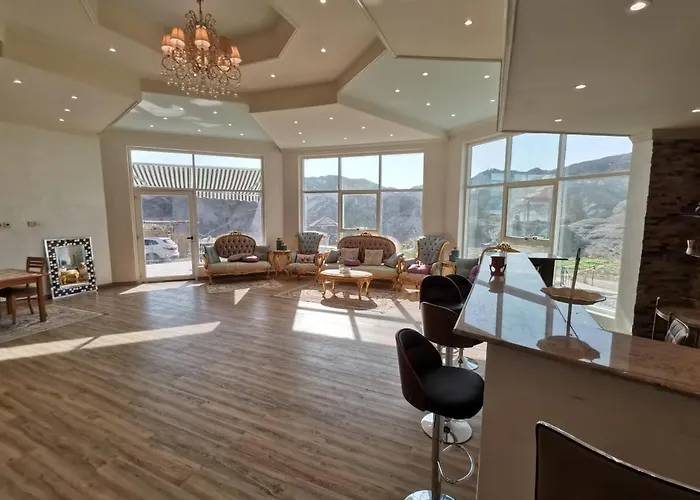 Mountain House Bed & Breakfast Fujairah