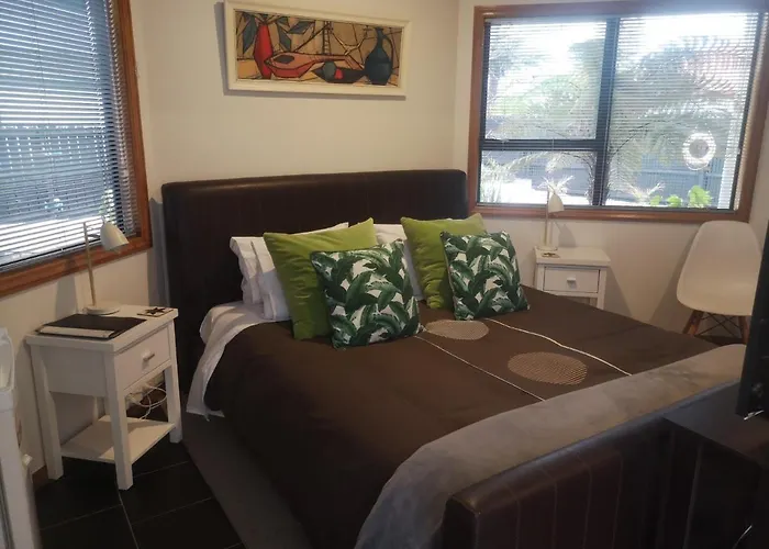 The Pool House Hotel Motueka