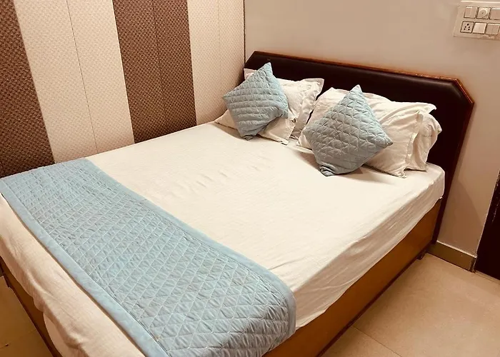 4 U Premium Tapovan Rishikesh
