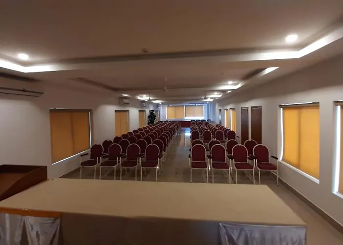 Hotel Surya Iritti