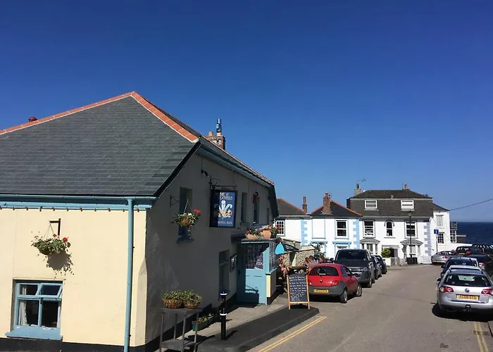 Plume Of Feathers Truro