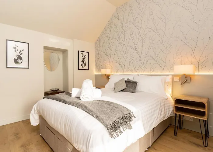 The Roost On Rock Road Hotel Barry