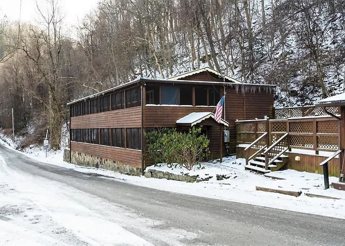 River Front Resort Elkins