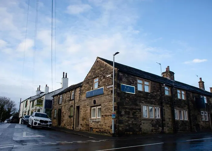 Bert'S Rooms At The Black Horse Inn Brighouse