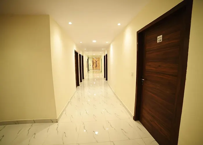 Ovel Hotel Ludhiana