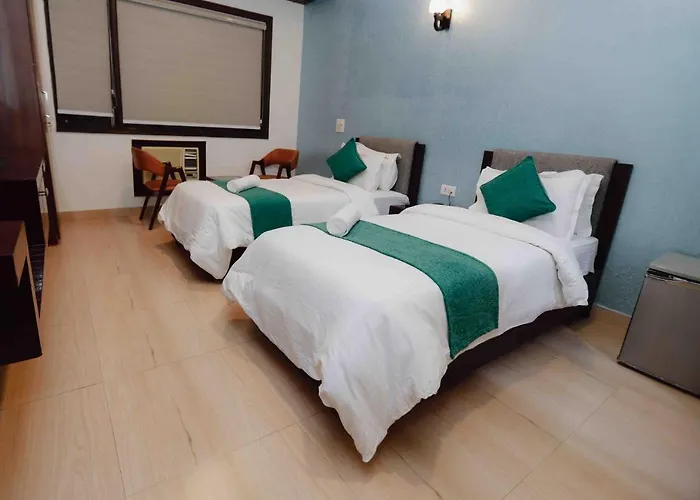 Plaza Residency Hotel Gurgaon