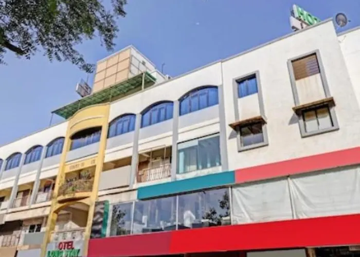 Hotel Skyway Ahmedabad