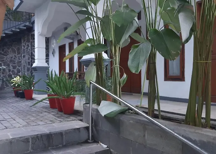 Cigadung House Hotel Bandung