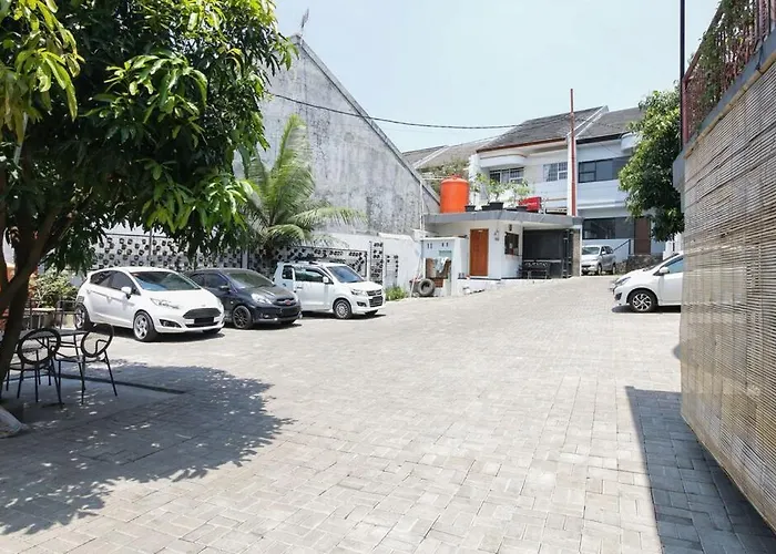 Cigadung House Hotel Bandung
