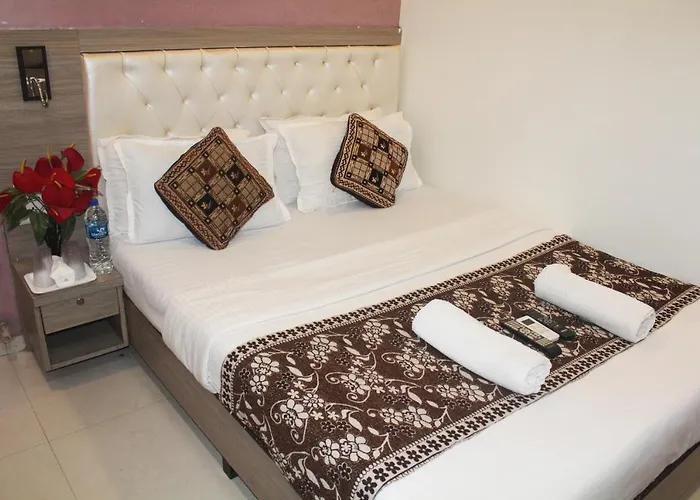 Hotel Time Gold Near Domestics Airport Mumbai