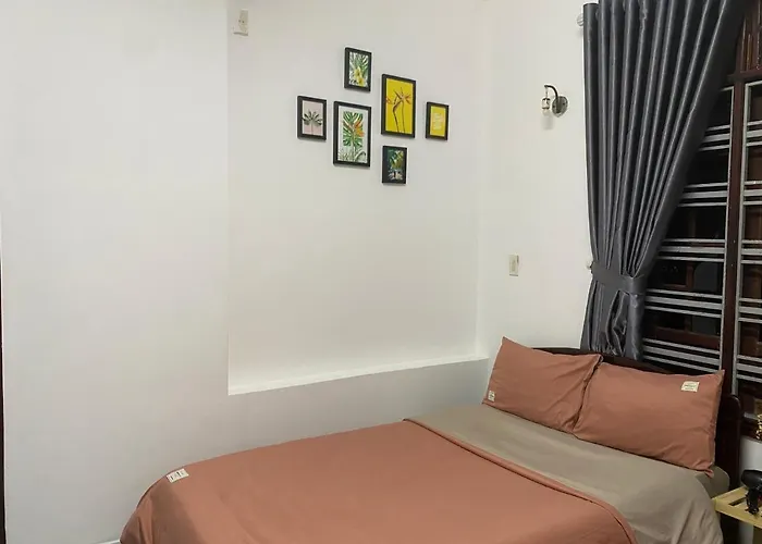 Shine Riverside Homestay Huế