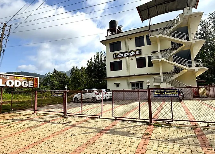 Sri Swarna Darvi Lodge Horanadu Kalasa