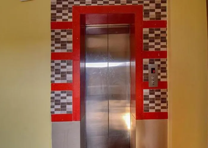 Fabhotel Rr Suites Guwahati