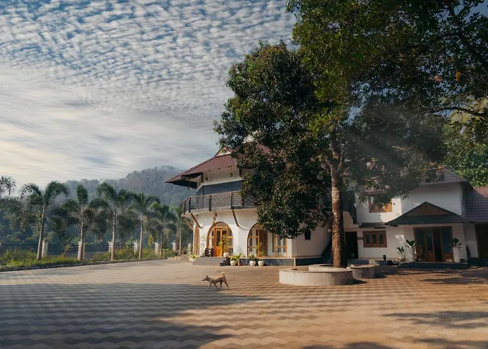 La Cascade Resort Athirappilly