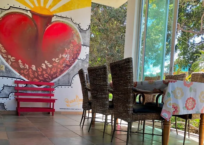 Surf N Roll House Hotel Sayulita