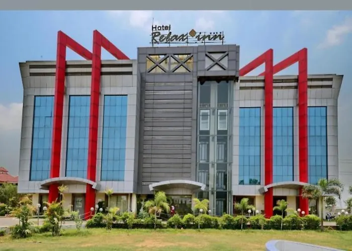 Relax Inn Hotel & Resort Korba