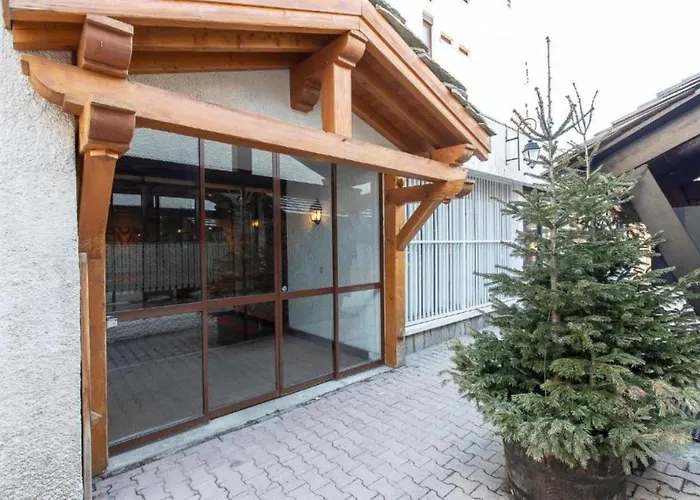 Residence Les Cimes - Centre Val D'Isere