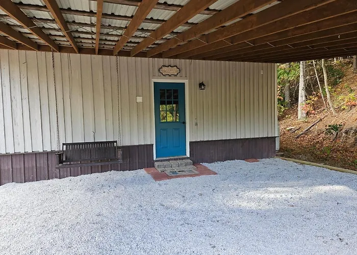 Toe River Retreat Spruce Pine