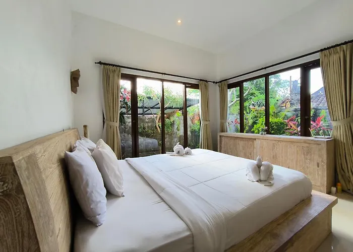 White Lotus House Hotel Ubud 