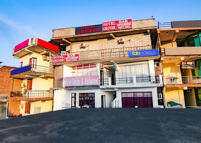 Fabhotel Grover Kangra