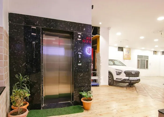 Fabhotel Grover Kangra