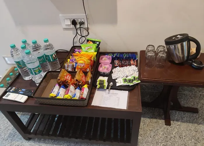 Rt Service Apartments Hotel Velankanni