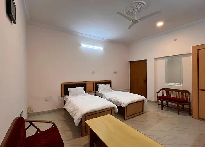 The Patel Stadium Hotel 1 Km From Bus Stand And 2 Km From Railway Station Ajmer