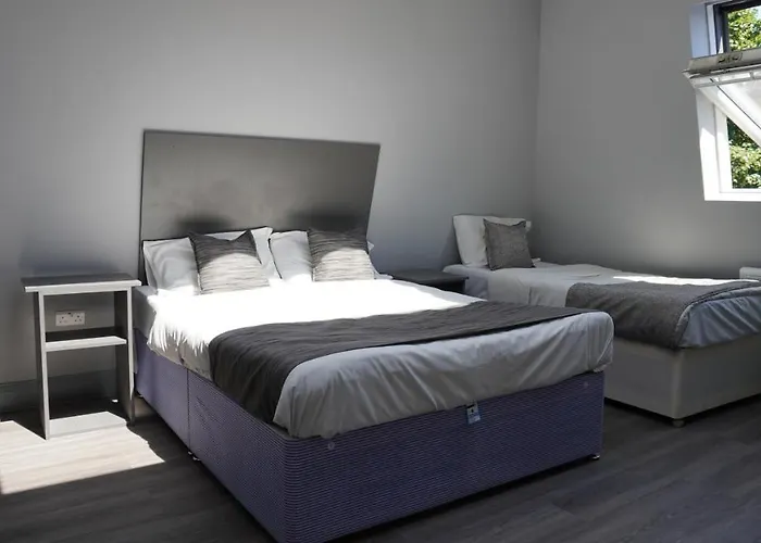 Roshni Hotel Southall