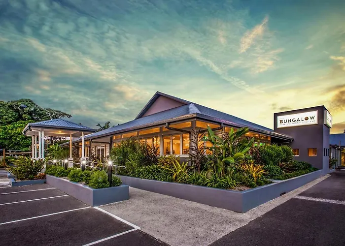 Bungalow Hotel Cairns