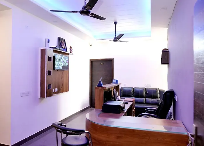 Hotel Ira Mansarovar Jaipur