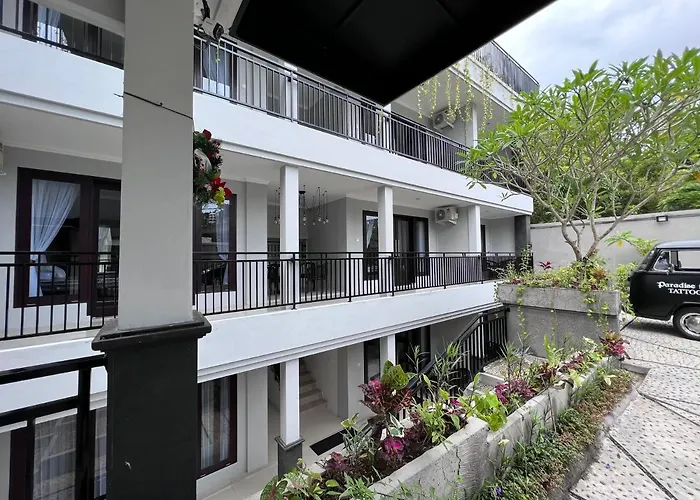 Green Hill Inn Jimbaran 