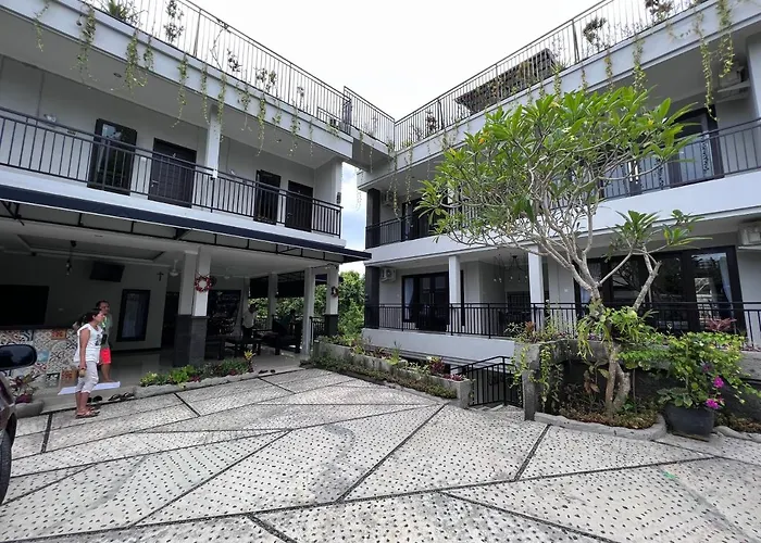 Green Hill Inn Jimbaran 