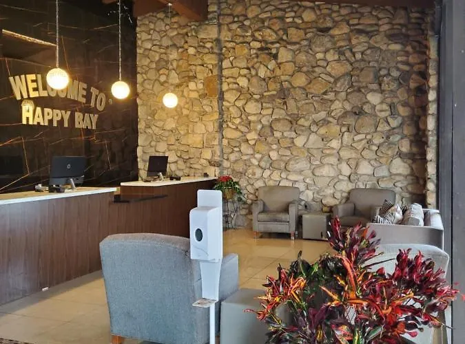 Happy Bay Hotel Bay City
