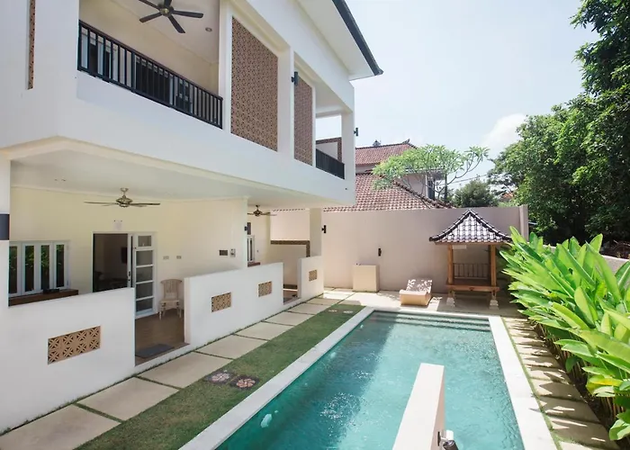 Donguri House Bali Bed & Breakfast Jimbaran 