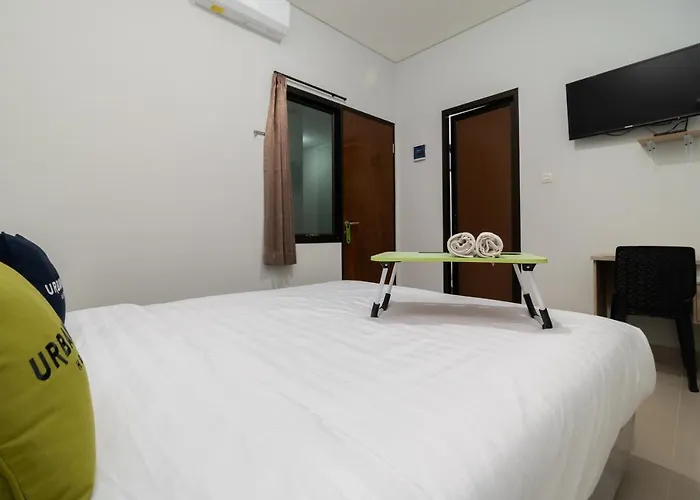 Urbanview Hotel Pasar Baru Jakarta by RedDoorz