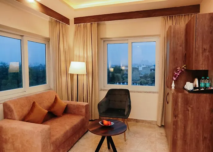 Regenta Inn Greater Noida, 15 Mins To India Expo Mart
