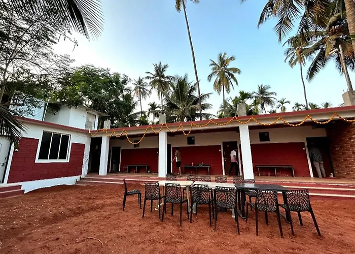 Soham Beach Resort, Diveagar