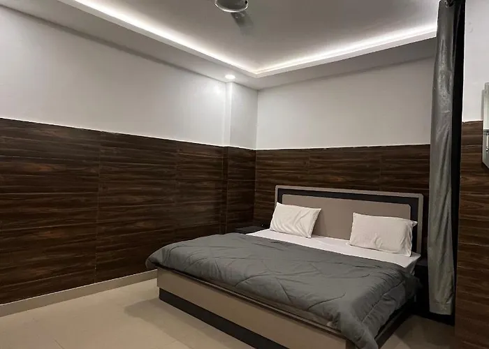 Hotel Shanti Residency Katra 