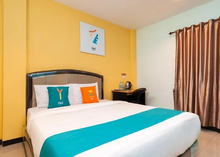 Sans Hotel Finest Medan