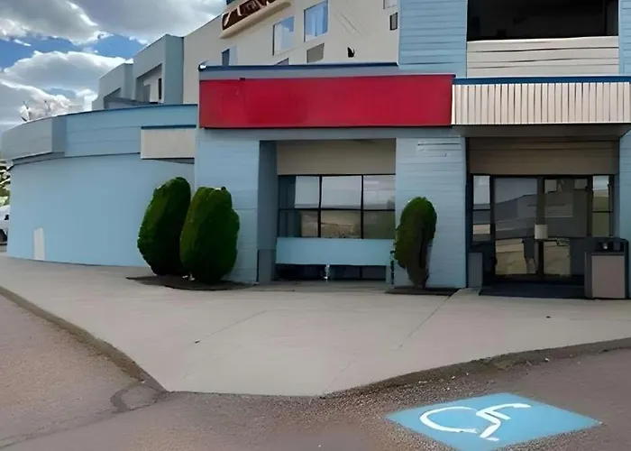 Econo Lodge Inn & Suites Jackpot Near Casino