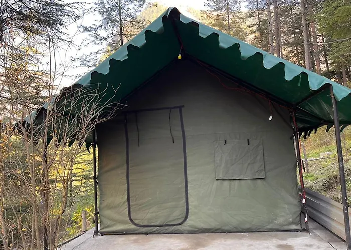 Kasol Jungle Retreat Hotel