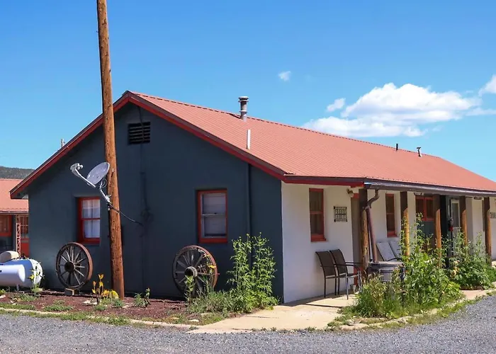 Cimarron Inn & Rv Park