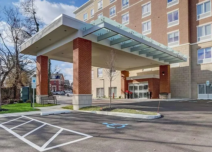 Hampton Inn And Suites Cincinnati Midtown Rookwood