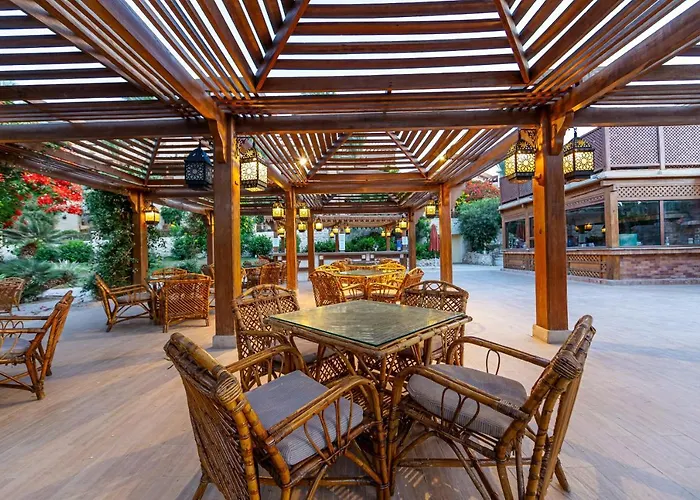 Makadi Palace - Couples And Families Only Gurdaka