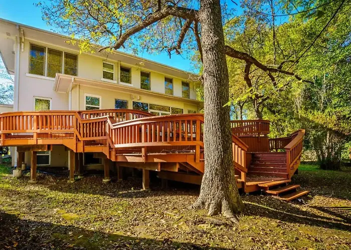 Historic Mitchell House Bed & Breakfast Sulphur Springs