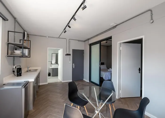 Inn & Out Plus Rosebank Johannesburg