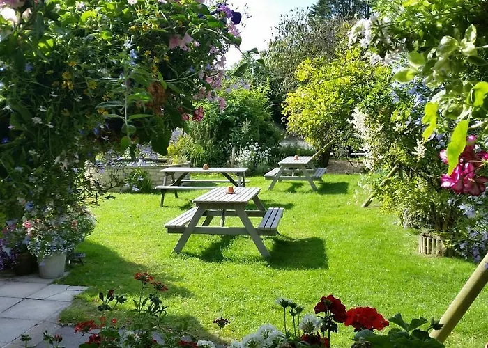Bolingbroke Arms & Hotel Swindon